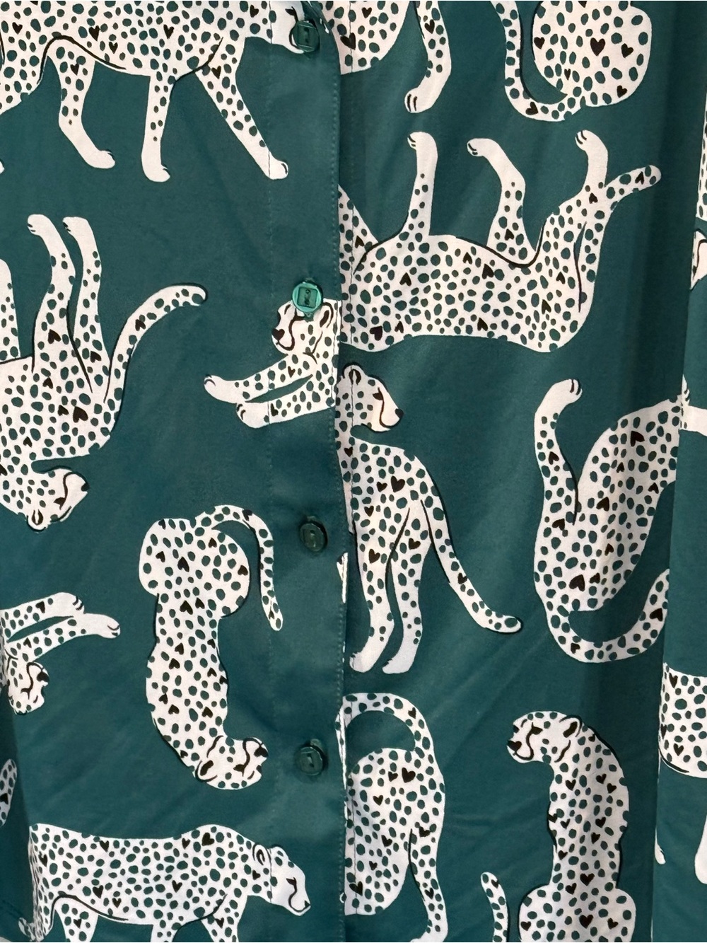 Derek Heart Long Sleeve Leopard Jaguar Print Button Up Blouse Size L Green - Picture 3 of 6